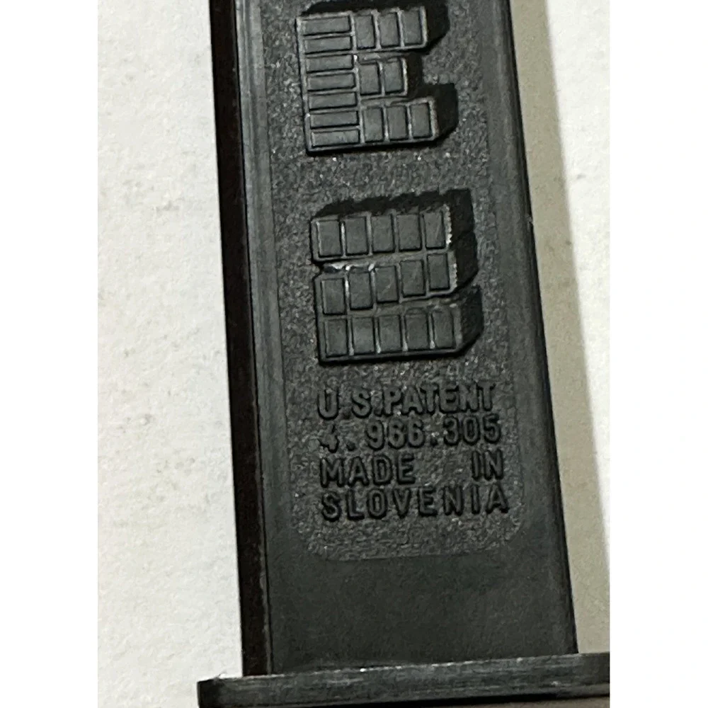Vintage DC Pez Dispensers 2 Batman 1 Wonder Woman Slovenia‎